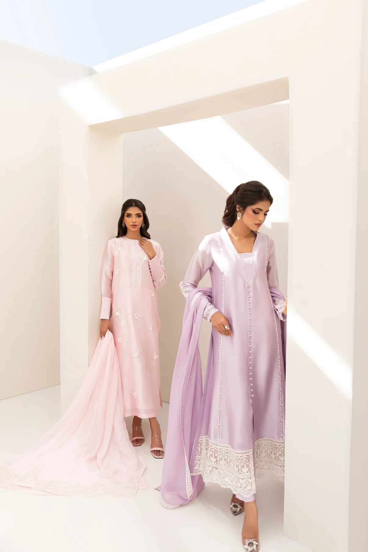 PEHRWAAS | LILY | PRE ORDER