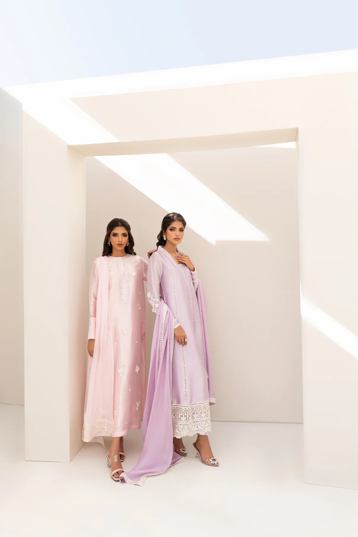 PEHRWAAS | LILY | PRE ORDER