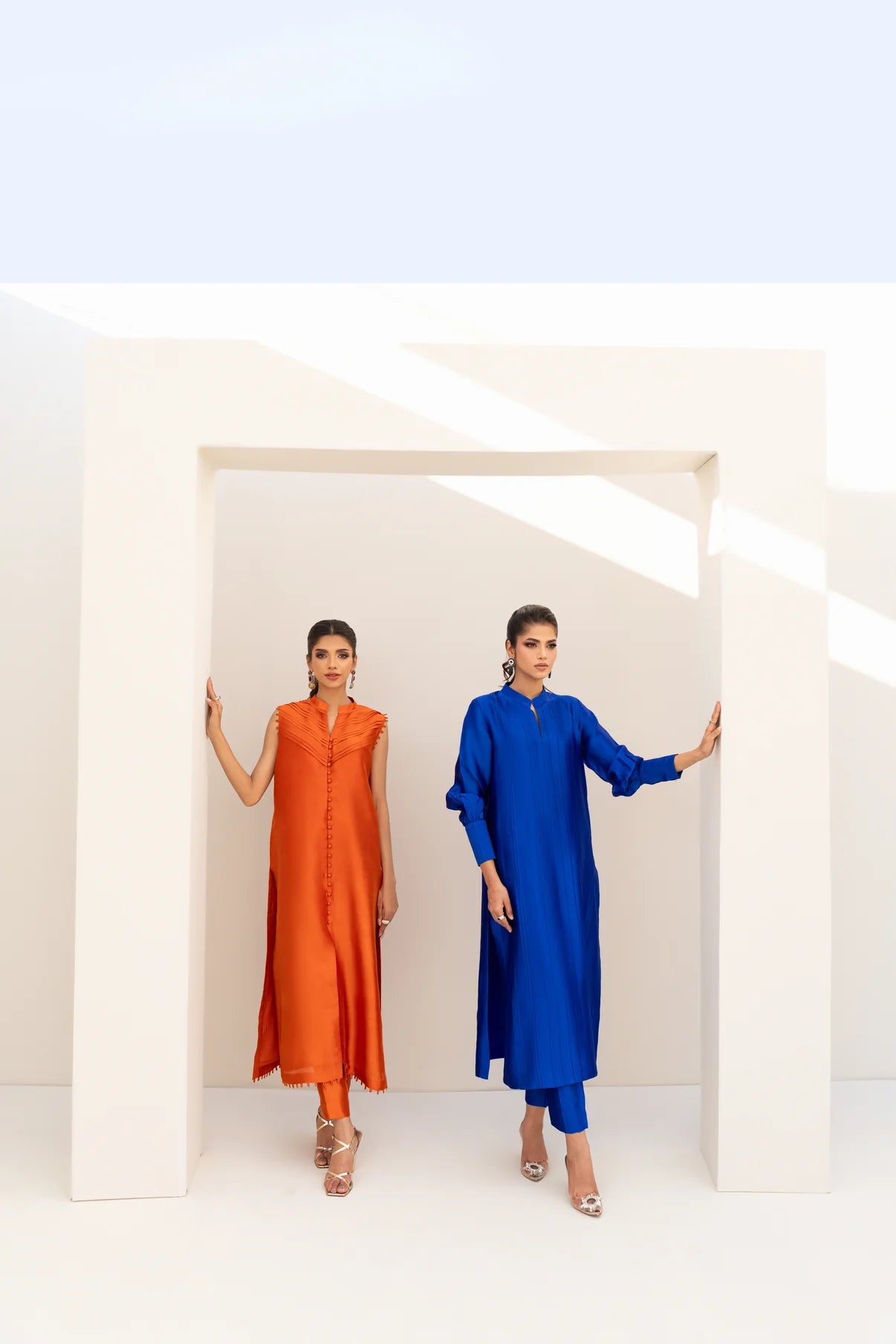 PEHRWAAS | AZURE | PRE ORDER