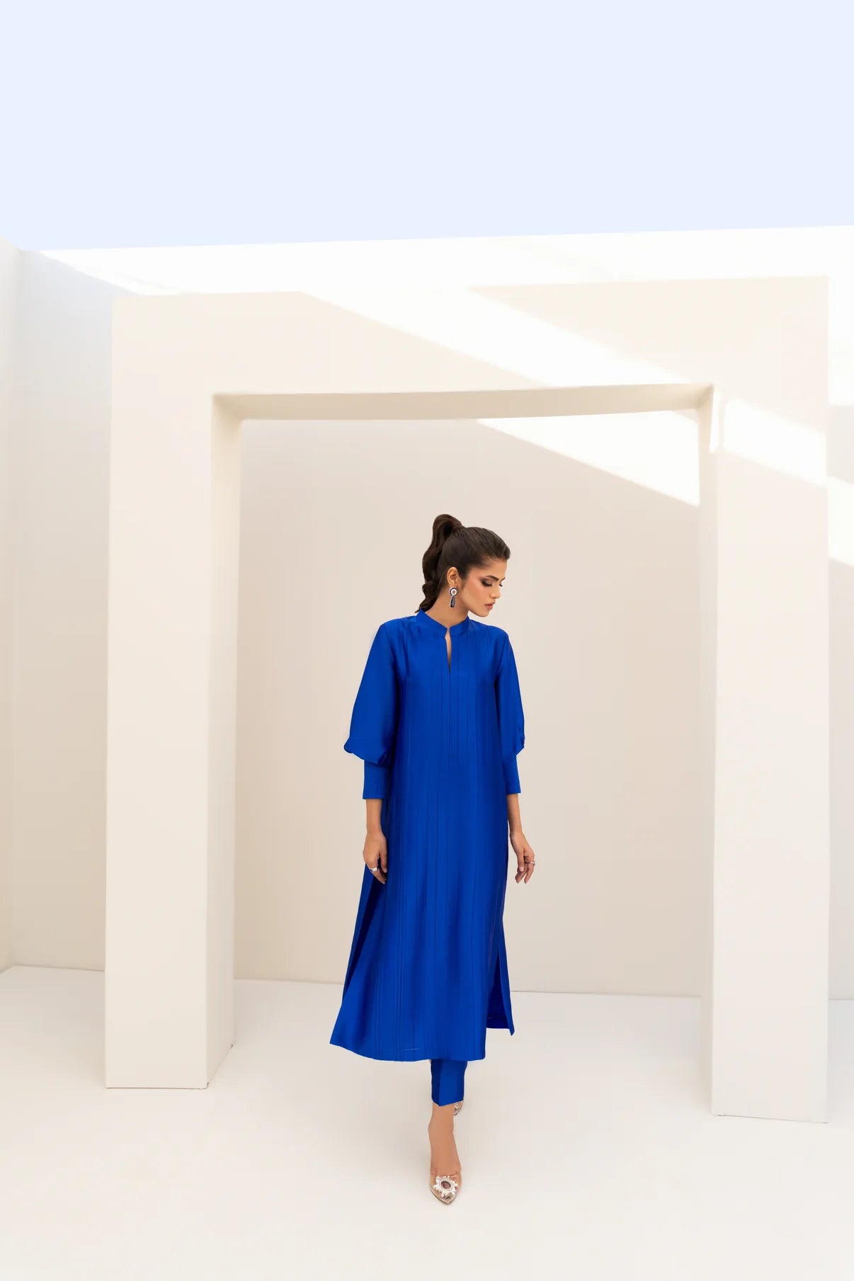 PEHRWAAS | AZURE | PRE ORDER