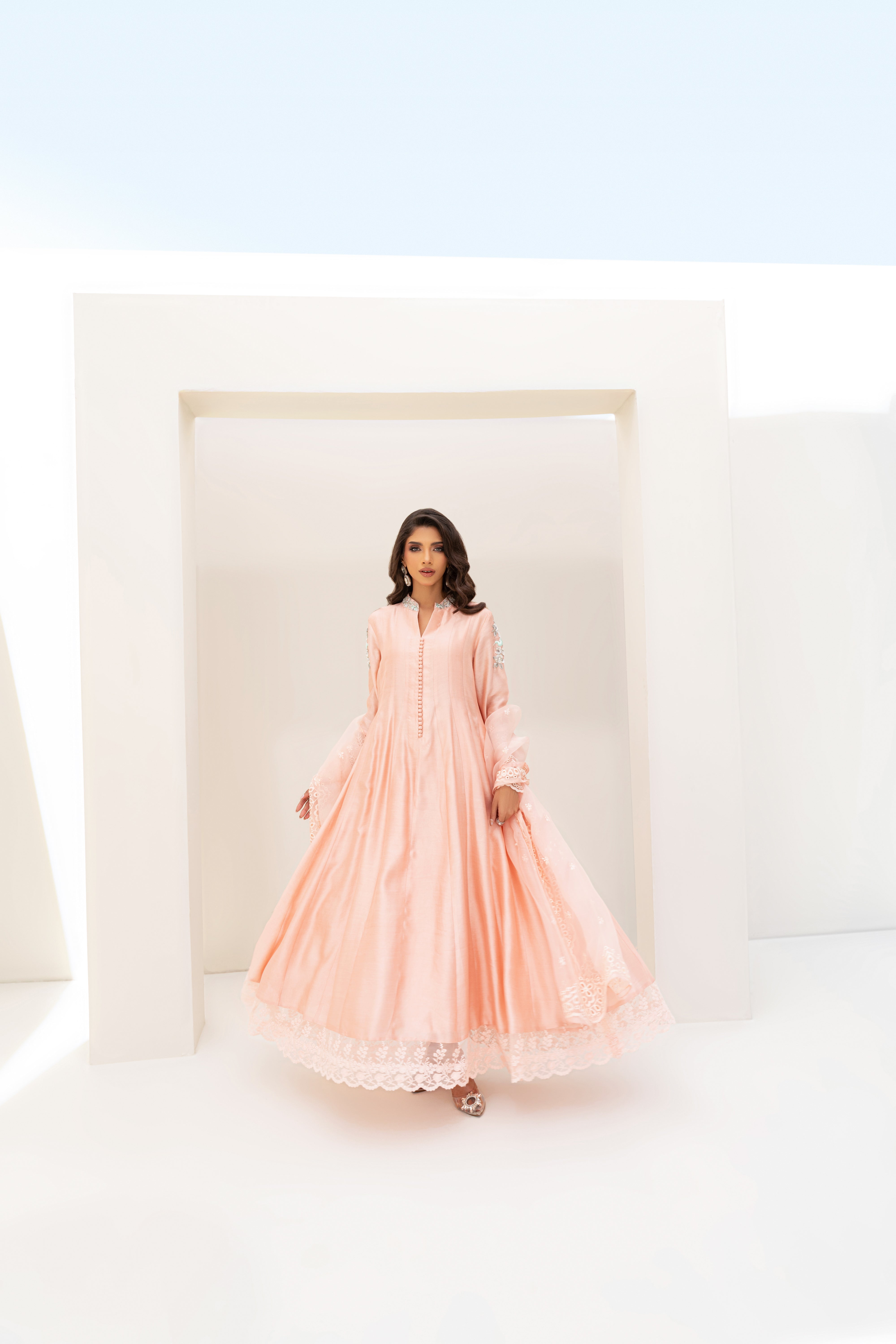 PEHRWAAS | MONA | PRE ORDER