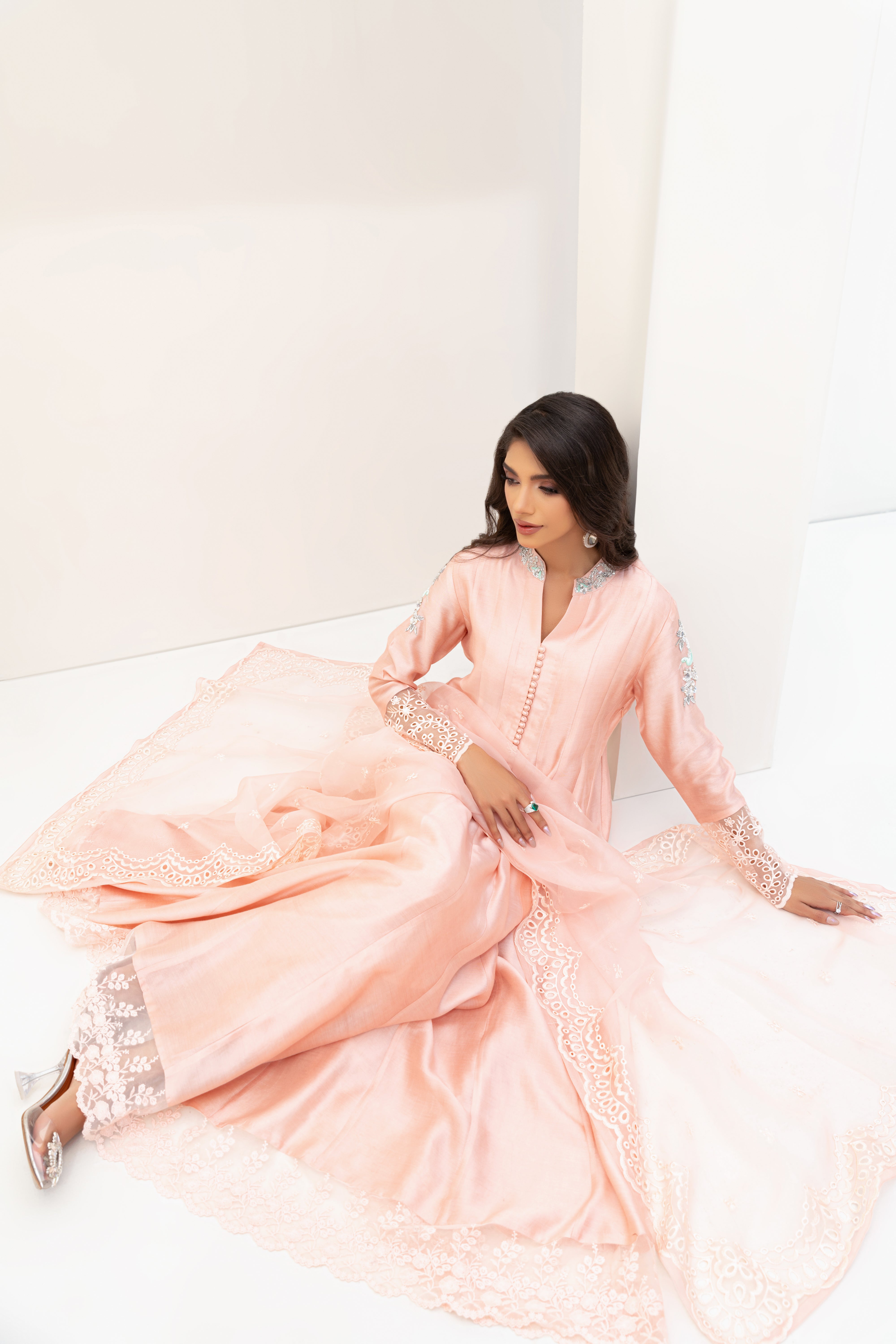 PEHRWAAS | MONA | PRE ORDER