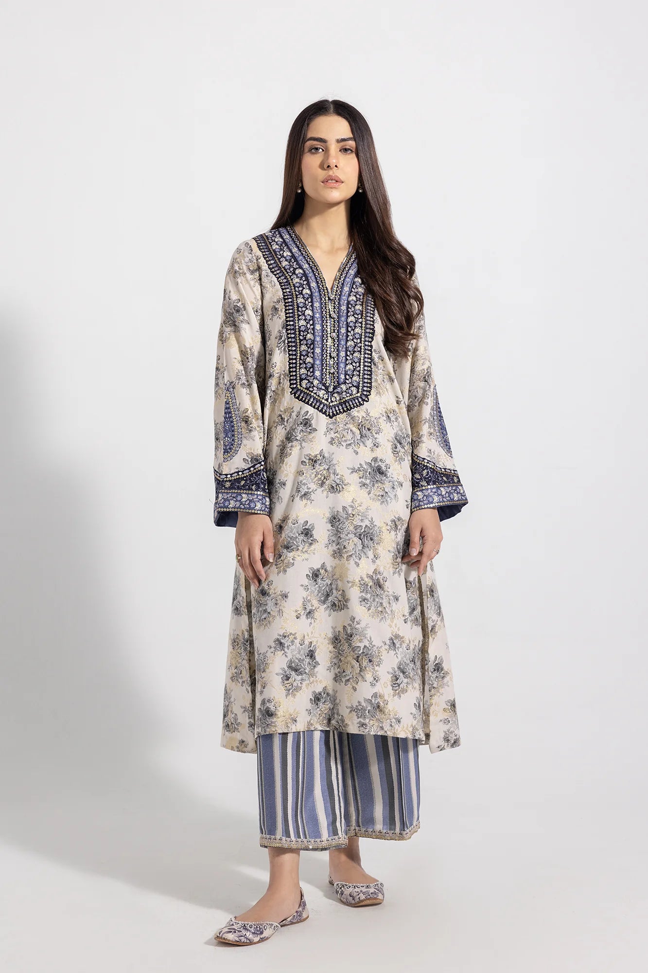 ETHNIC | EMBRIODERED SHIRT + PANTS | MEDIUM