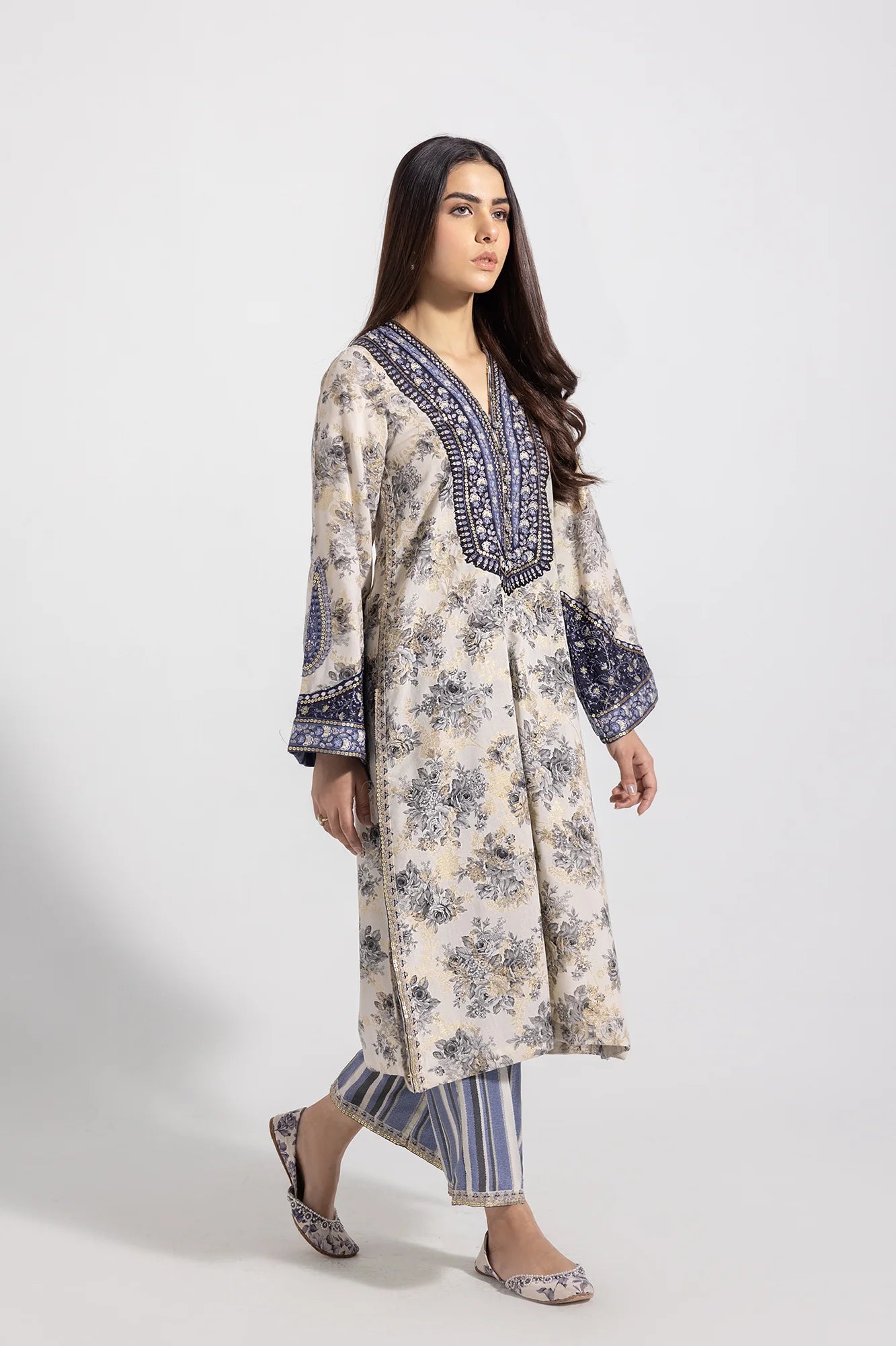 ETHNIC | EMBRIODERED SHIRT + PANTS | MEDIUM
