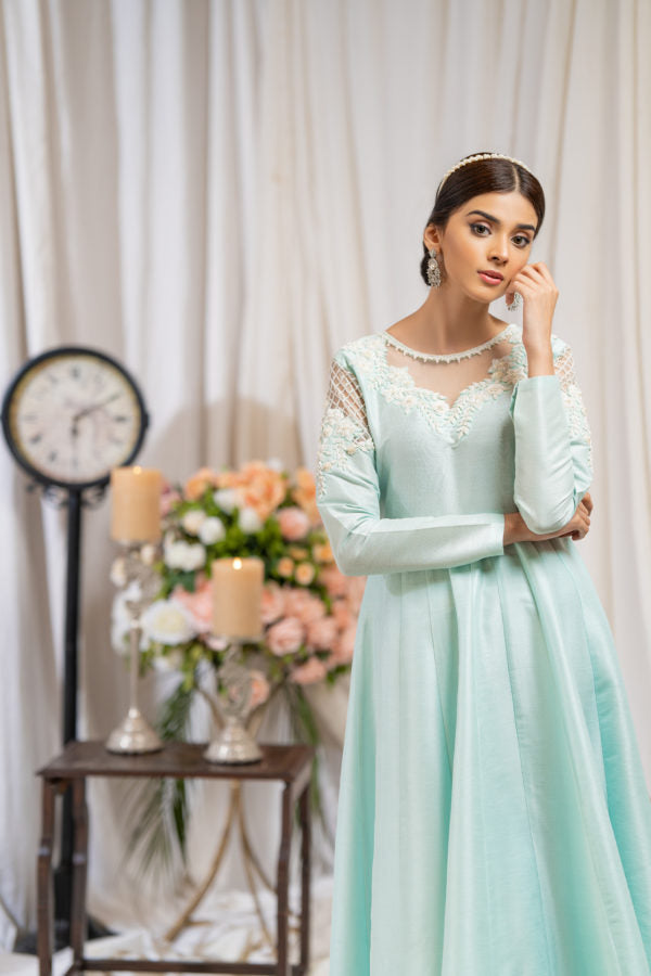 PEHRWAAS | BLUE HAND EMBRIODERED PISHWAAS + SILK PANTS + NET DUPATTA | SMALL